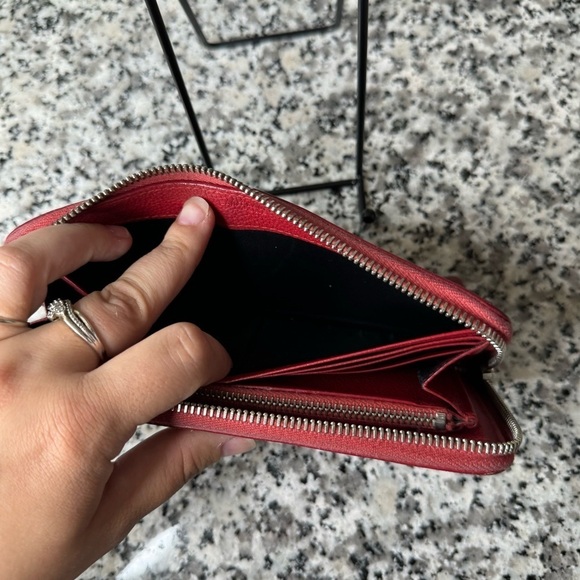 Yves Saint Laurent YSL | Gorgeous Red Leather Long Zipper Wallet - Picture 8 of 12